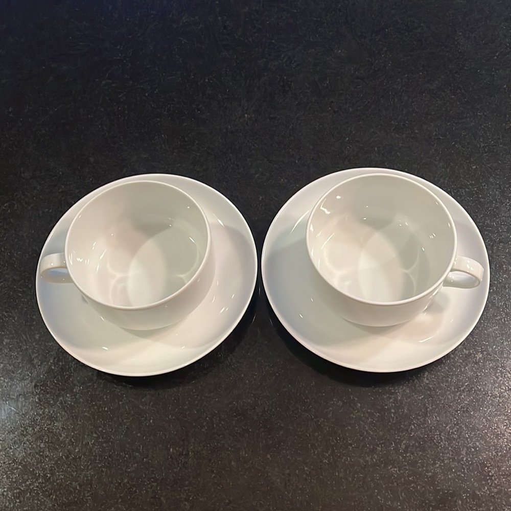 Arzberg Hutschenreuther Gruppe - Cup and Saucer - Set of 2